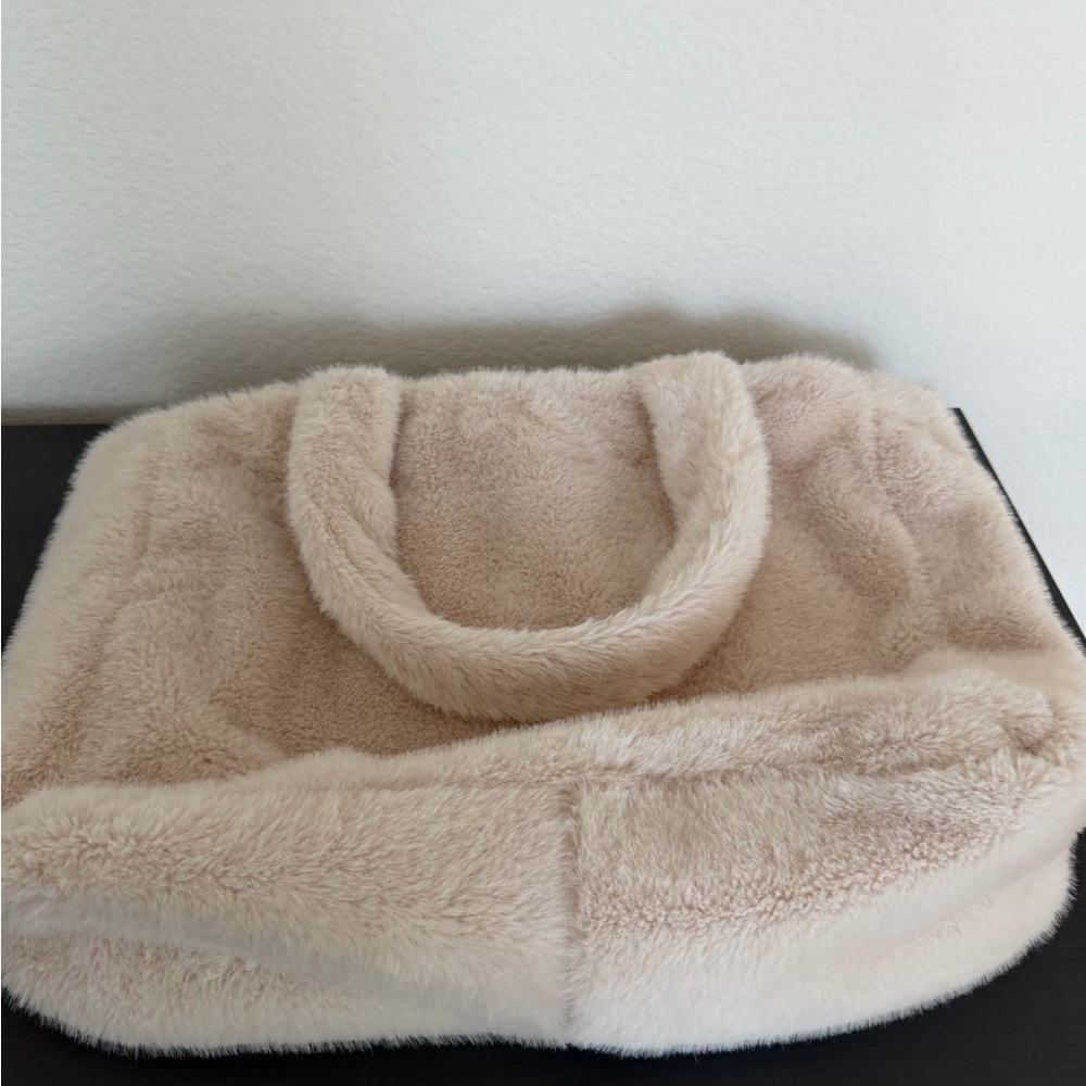 Victoria's Secret Faux Fur Cream Tote - Picture 3 of 4